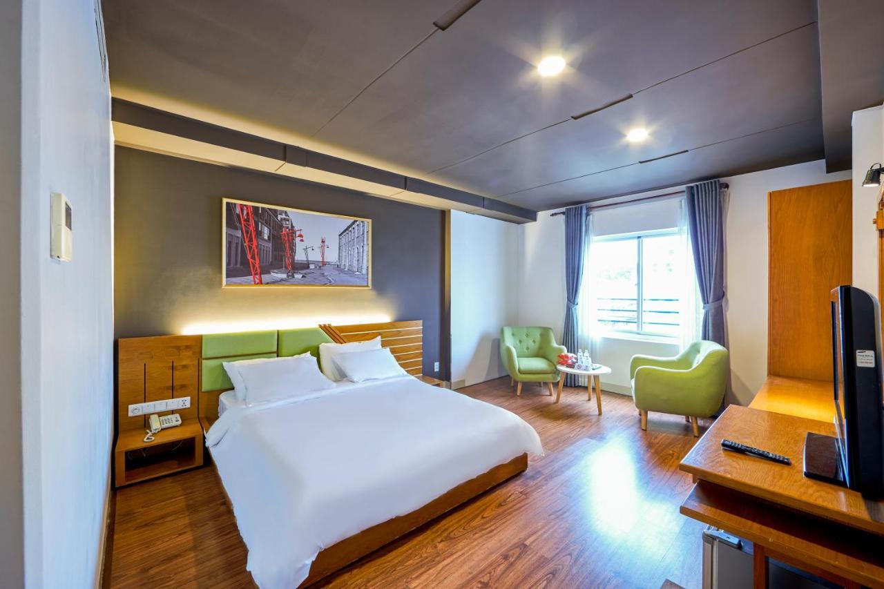The Noble Swan Hotel Saigon Cidade de Ho Chi Minh Exterior foto